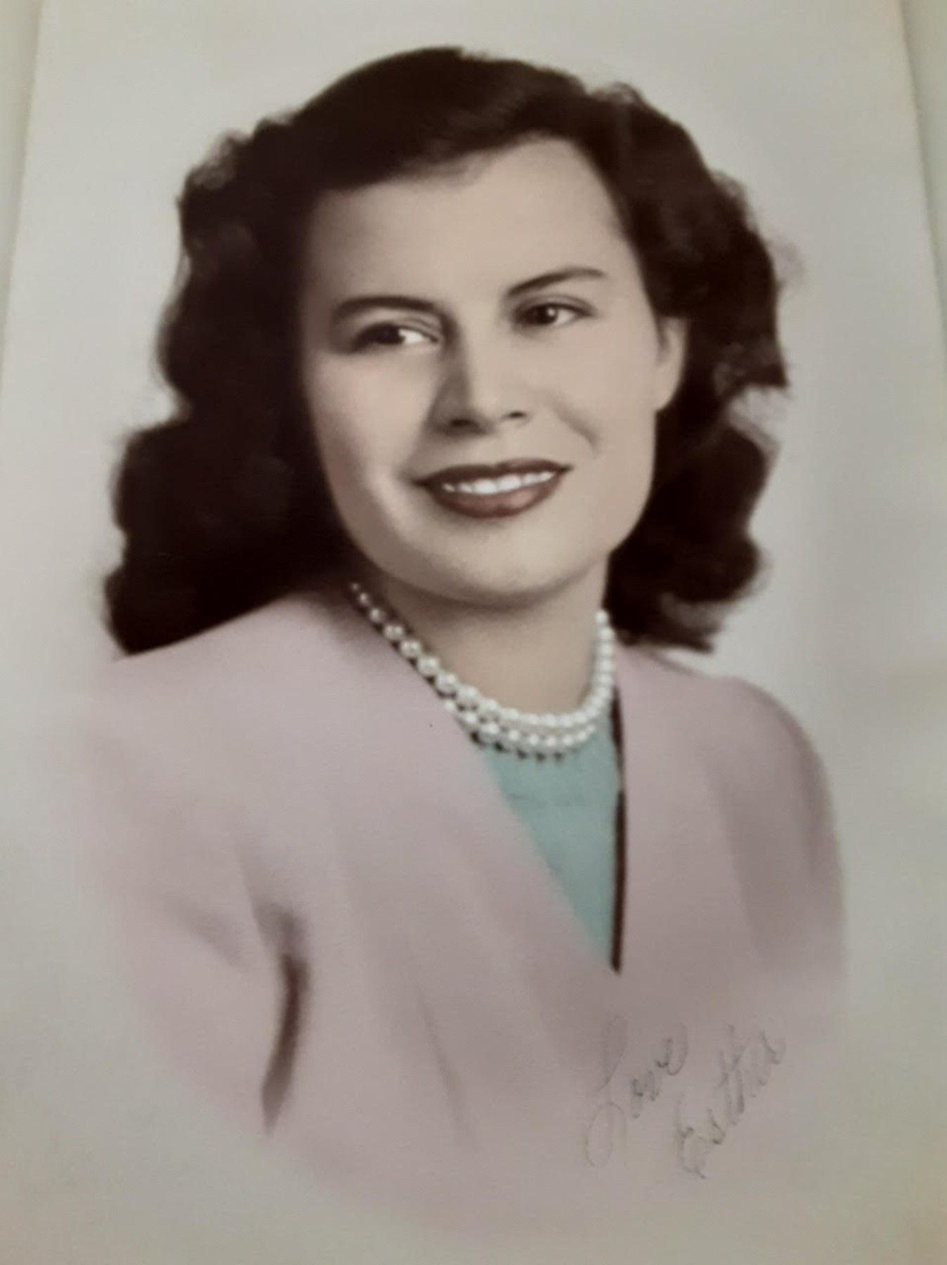 Obituary of Esther S. Valdez