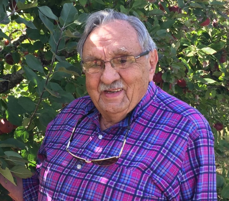 Obituario de Randall Oliver Wallace Sr.