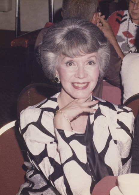 Obituary of Lillian Mary Fratis