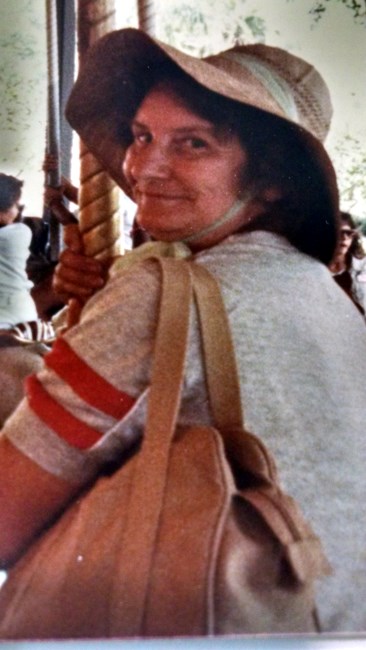 Obituary of Carolyn Barron