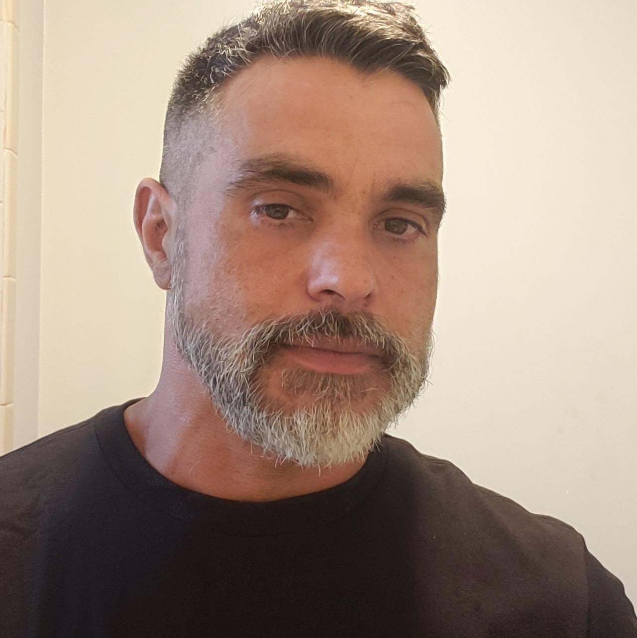 Obituary of Antonio Sampaio Lino Soares