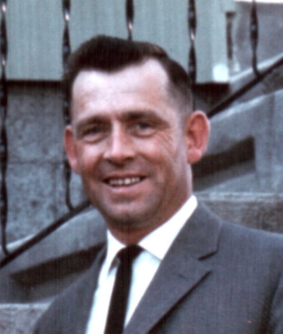 Obituario de Harry L. Chichester