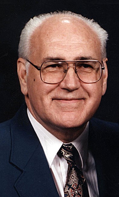 Obituario de Reverend Willard J Schied
