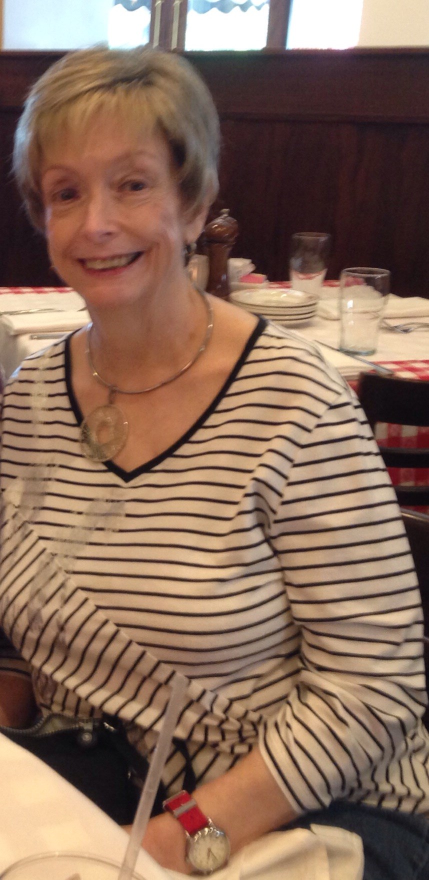 Obituary of Jacquelyn Barrett Sandoval