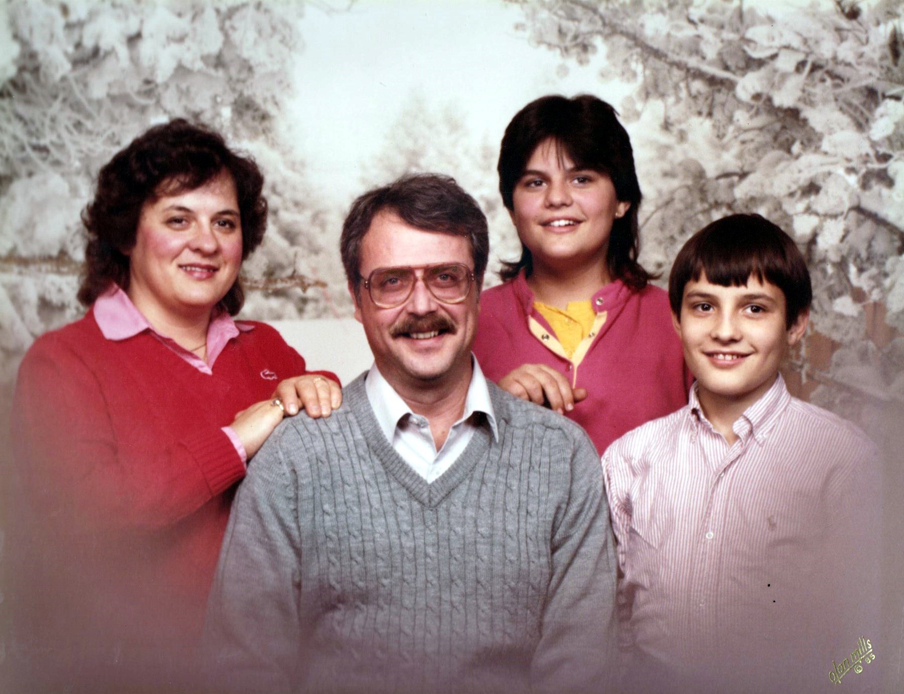 Obituary of Dona K Kelker