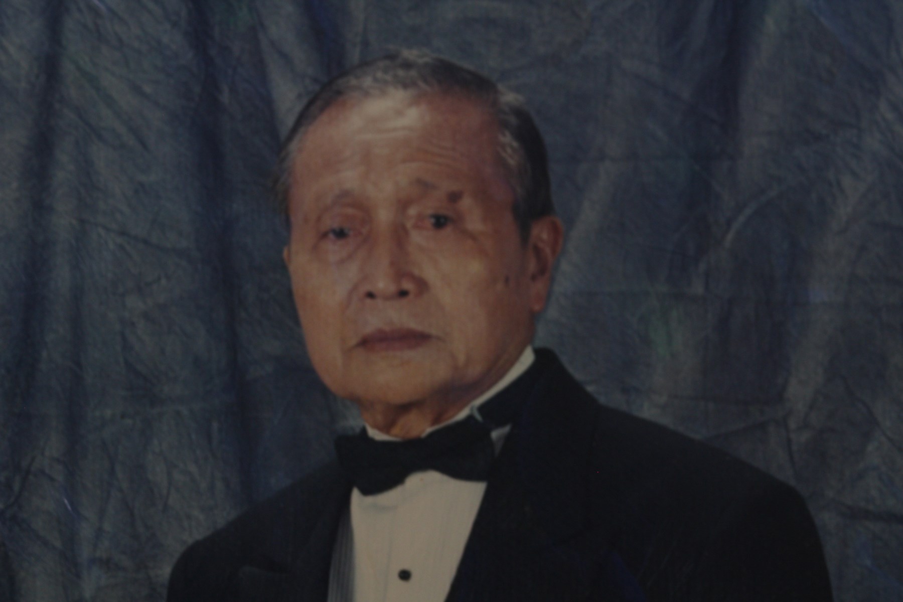 Obituary of Phero Le Bang