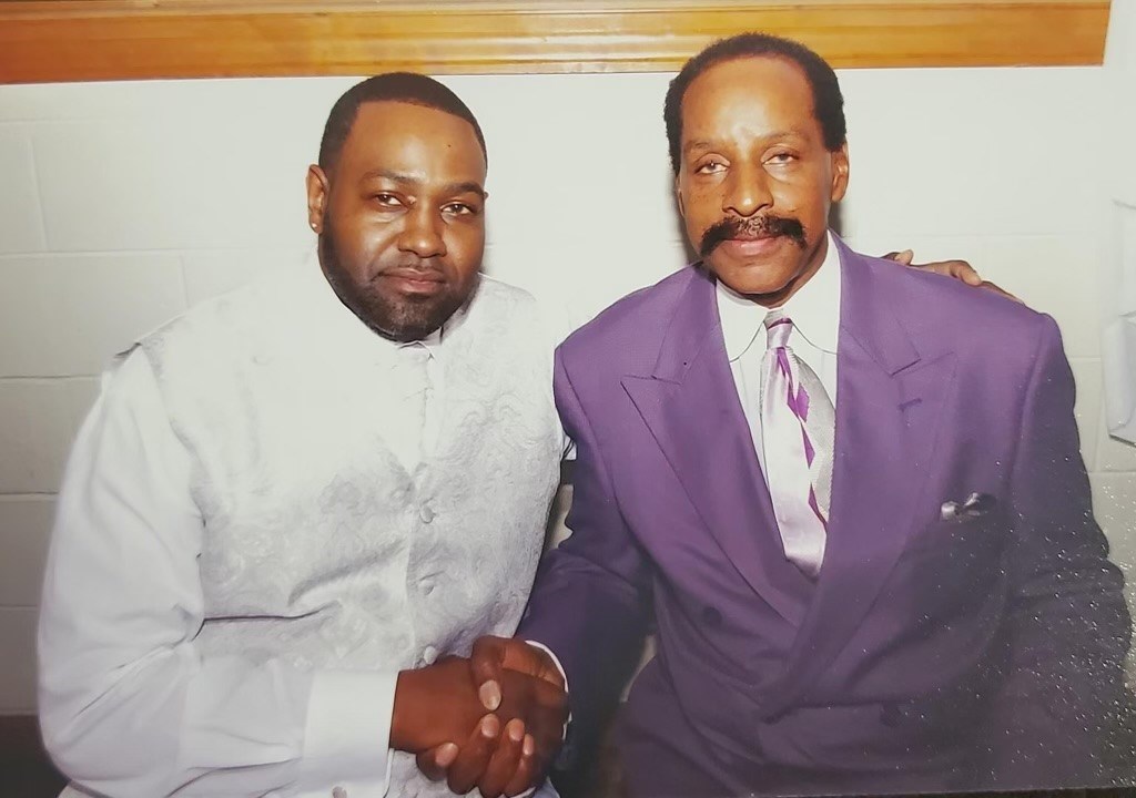 Obituary of Roger Hinton