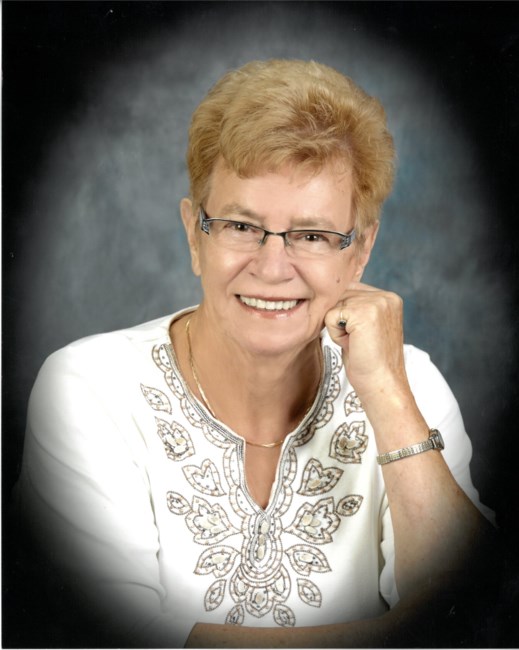 Obituary of Sieglinde "Linda" Margaret Aquin