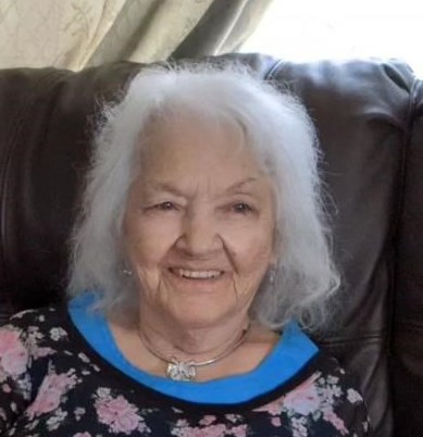 Obituary of Violet Evelyn Lewis