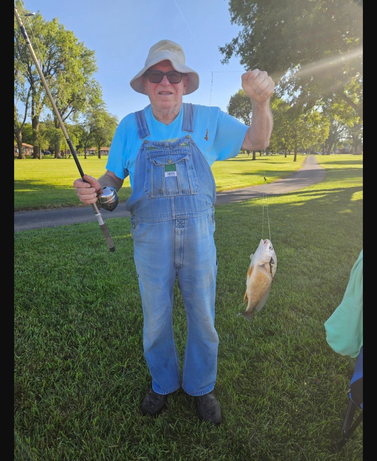 Obituary of Earl William Humbert