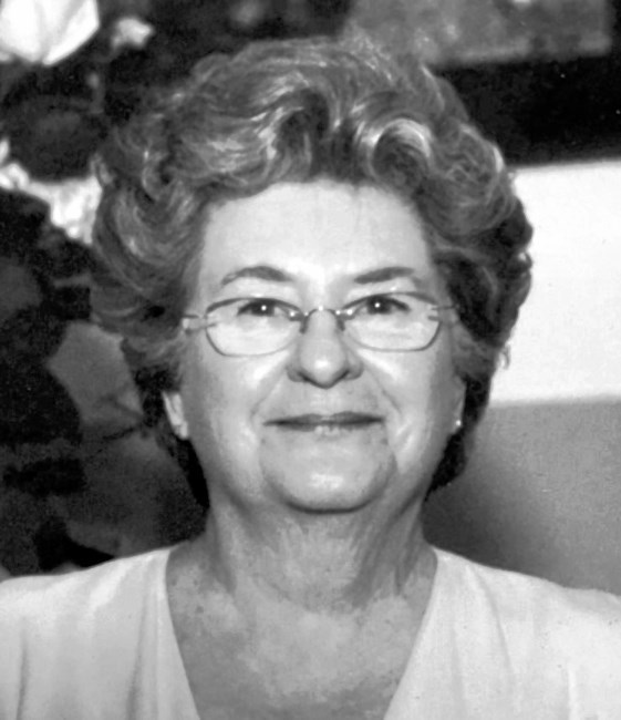 Obituario de Martha Helen Burrows