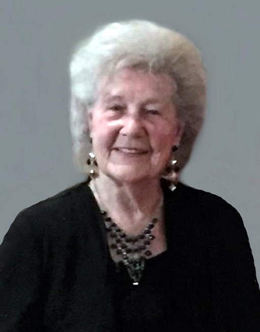 Obituary of Dorothy M. Helvie