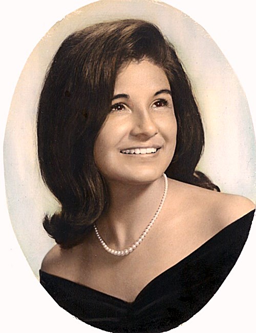 Obituary of Maxine Guerrero Giovannitti