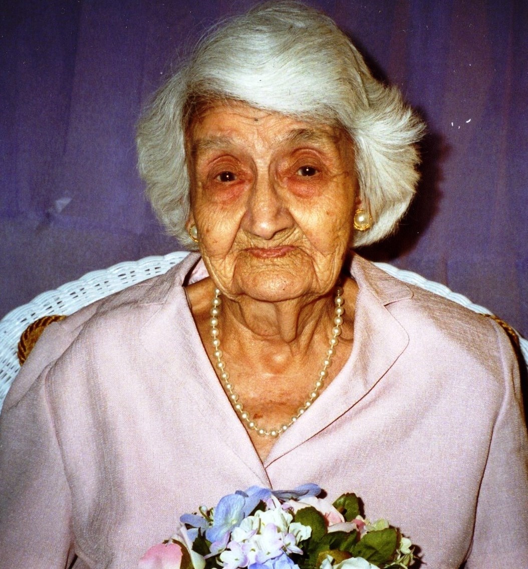 Obituary of Maria H. Falcon