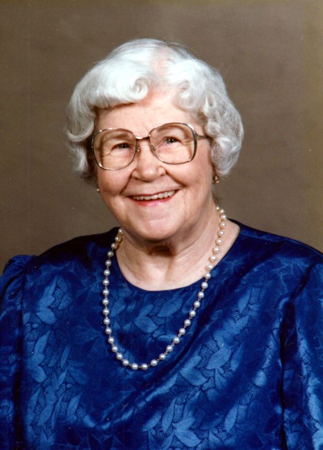 Obituary of Edna Muriel Lamb