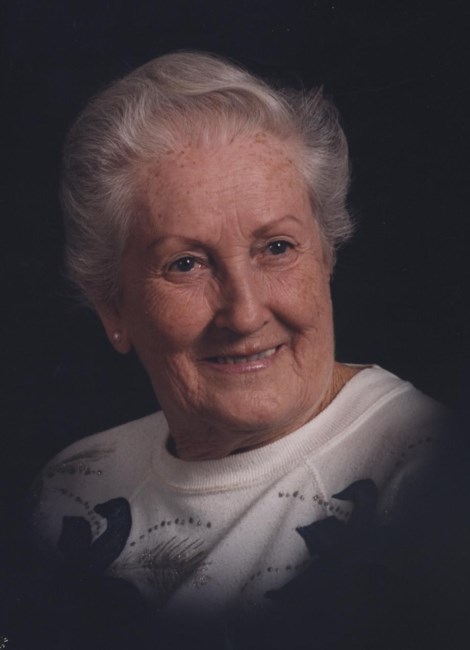 Obituary of Evelyn Wells