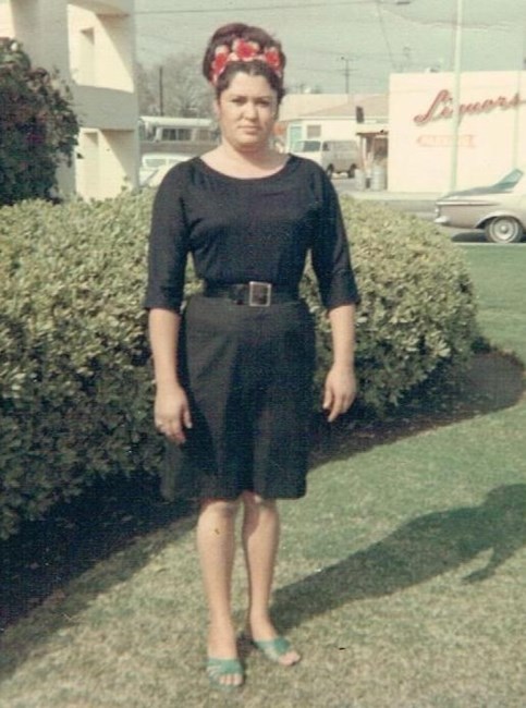 Obituary of Maria Aida Escareño