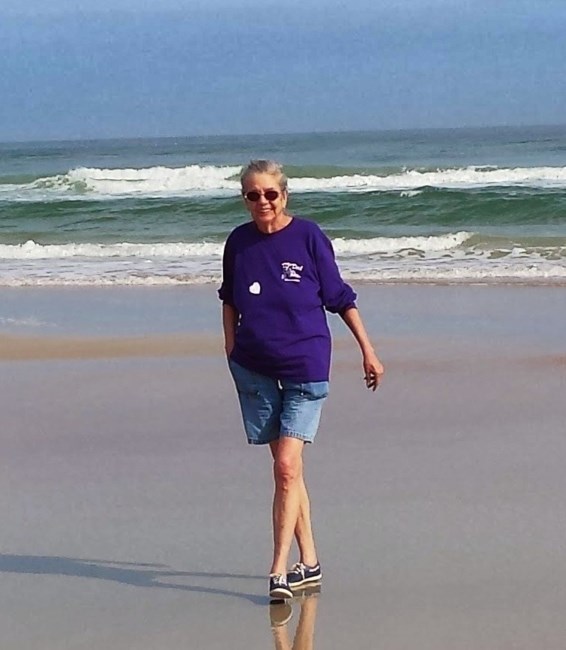 Obituario de Carolyn Eleanore Lawler