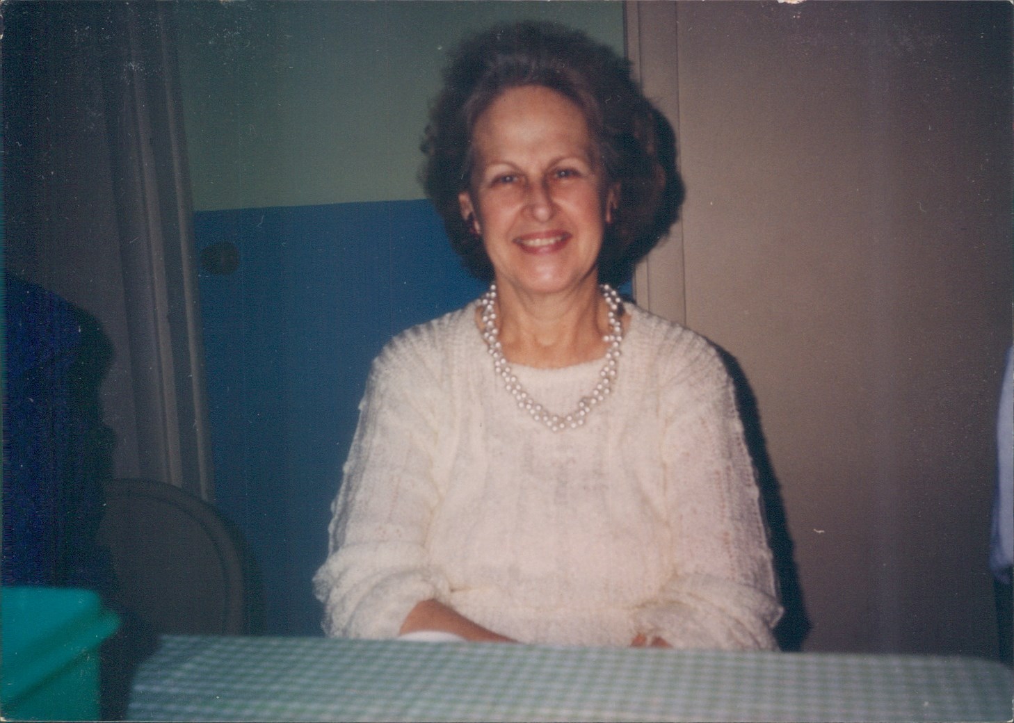 Obituary of Yvonne E Crawford