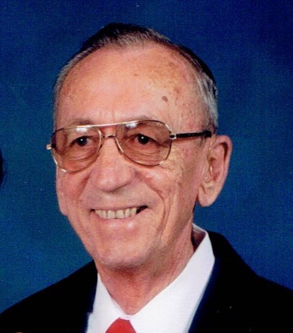 Obituary of Otto Karl Gruetzner Jr.