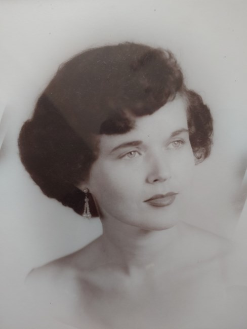 Obituary of Doris Ashley Smith