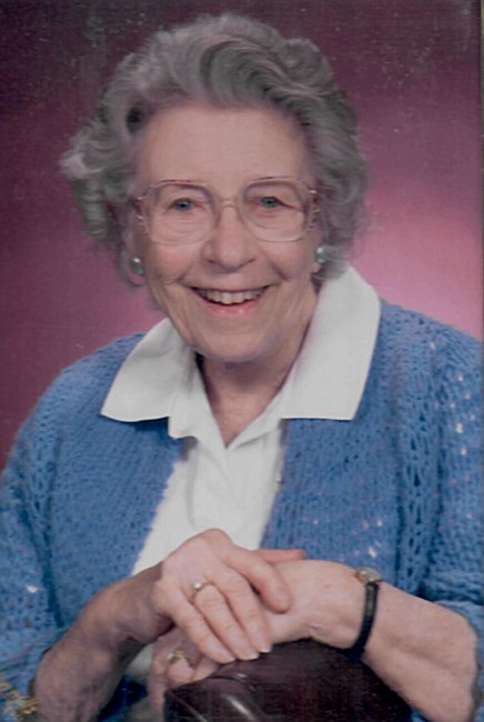  Obituario de Elizabeth "Bette" Justine Hudson