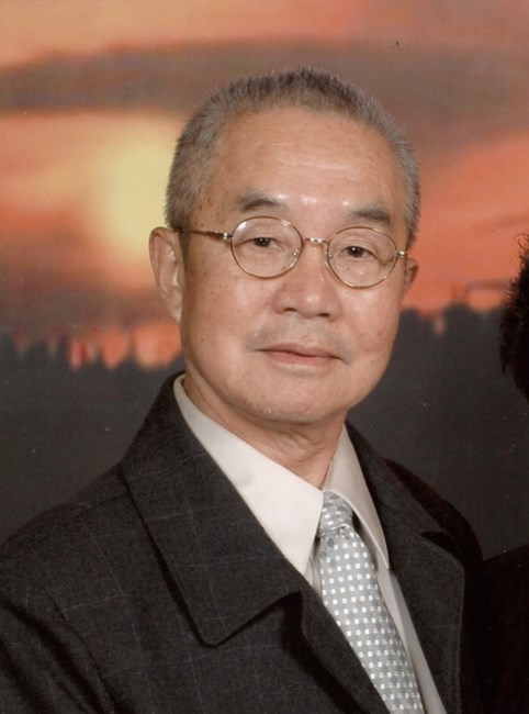 Obituary of Chongjian Hou