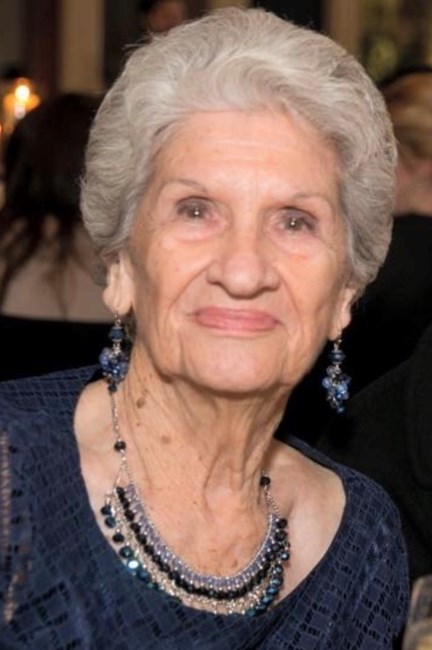 Obituary of Vivian Hernandez LeMaire