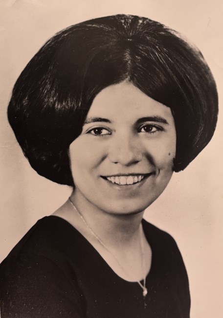 Obituary of Maria Teresa Johnson
