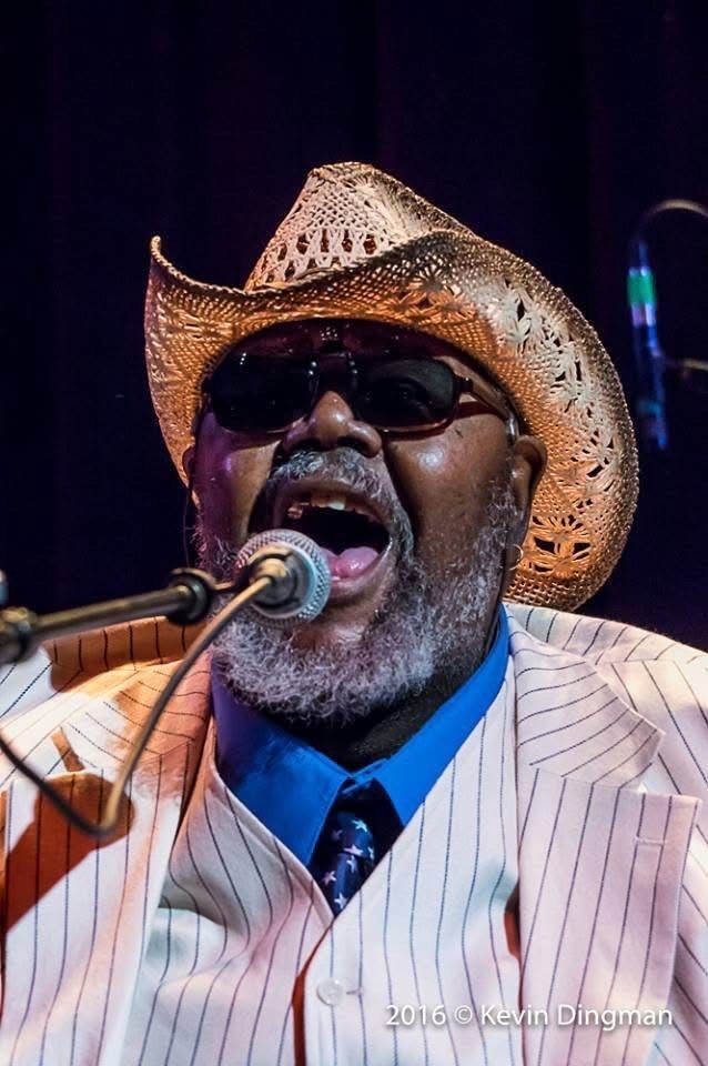 Obituario de Glen "Bummer the  Drummer" Ward