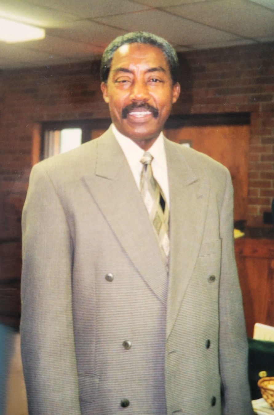 Obituary of Warren Chester Hill