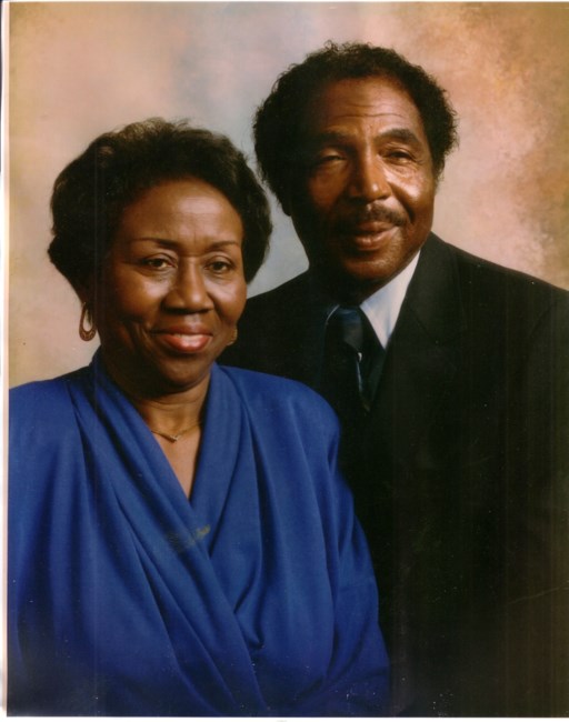 Obituario de Hazel Roach