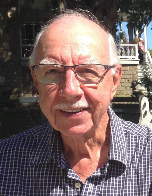 Obituary of Roland Lavoie