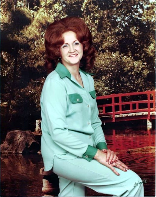 Obituary of Alenka Lankford Smith