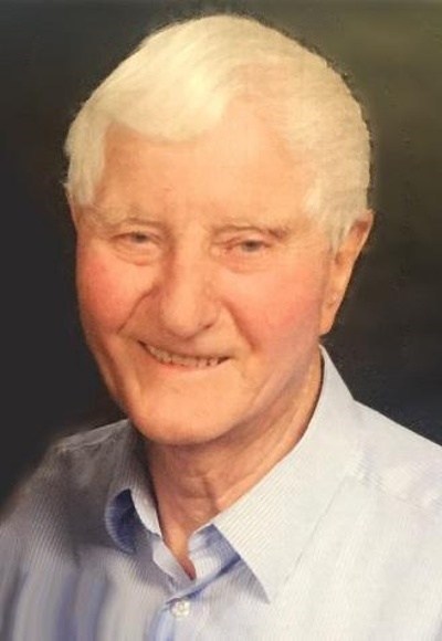 Obituary of Robert  "Bob" Edwin Huebner