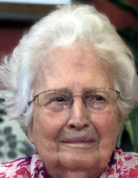 Obituary of Helen Cummings Davis