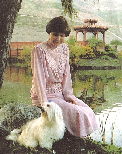 Obituary of Nadine Adele Bomgren