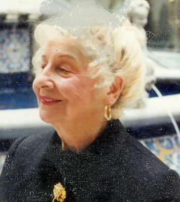 Obituary of Gertrude GiGi L. Zang Greene