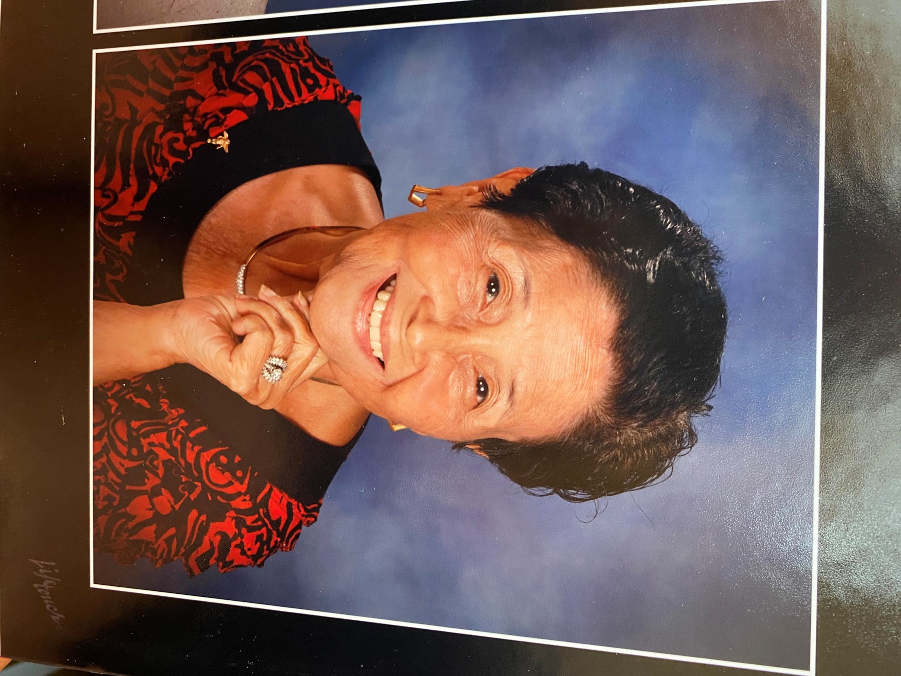 Obituary of Hazel Veronica Chen