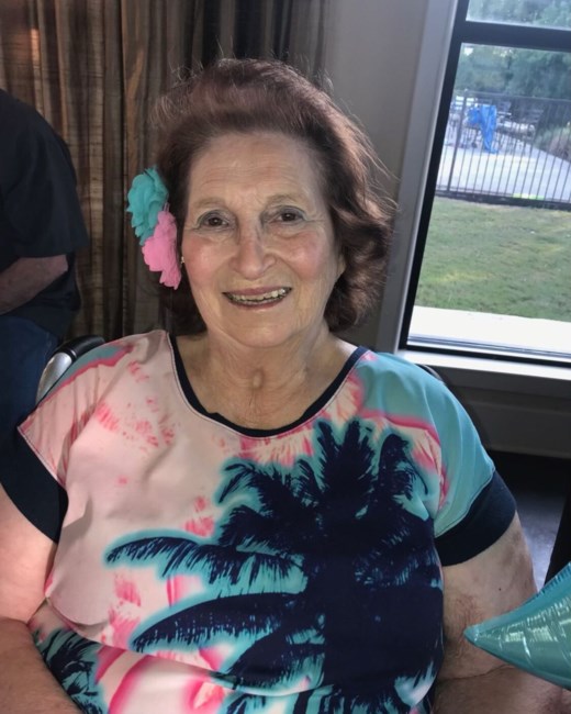 Obituary of Roselle Mencio Huff