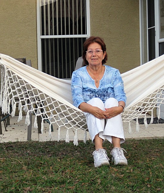 Obituary of Ofelia Mora