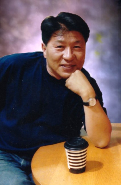 Obituary of Young Hong