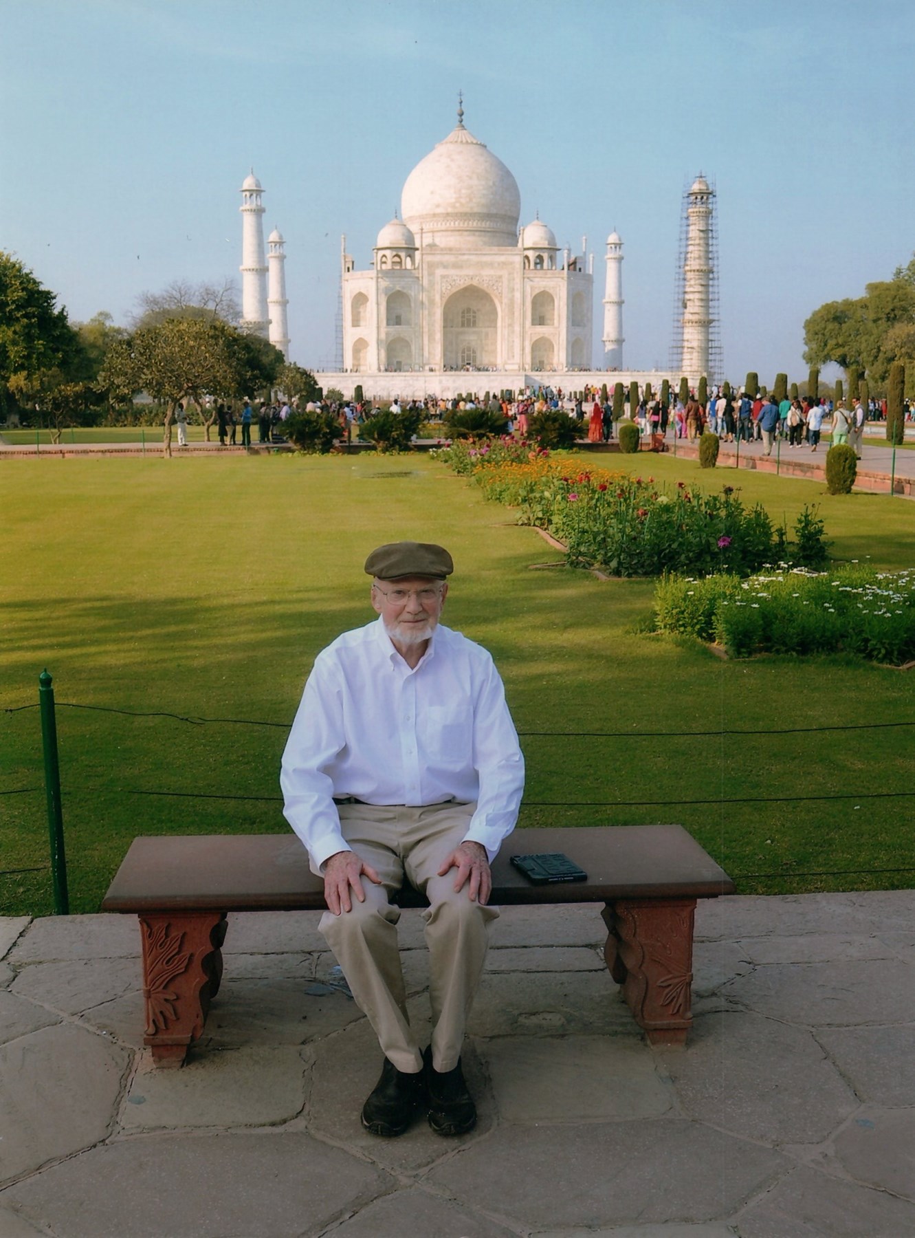 Obituary of Robert Edward Golden