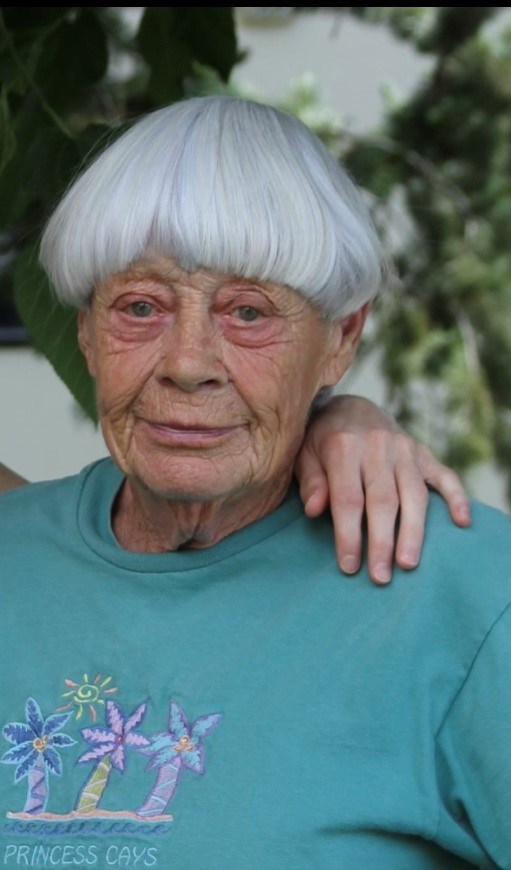 Obituary of Phyllis May Davis