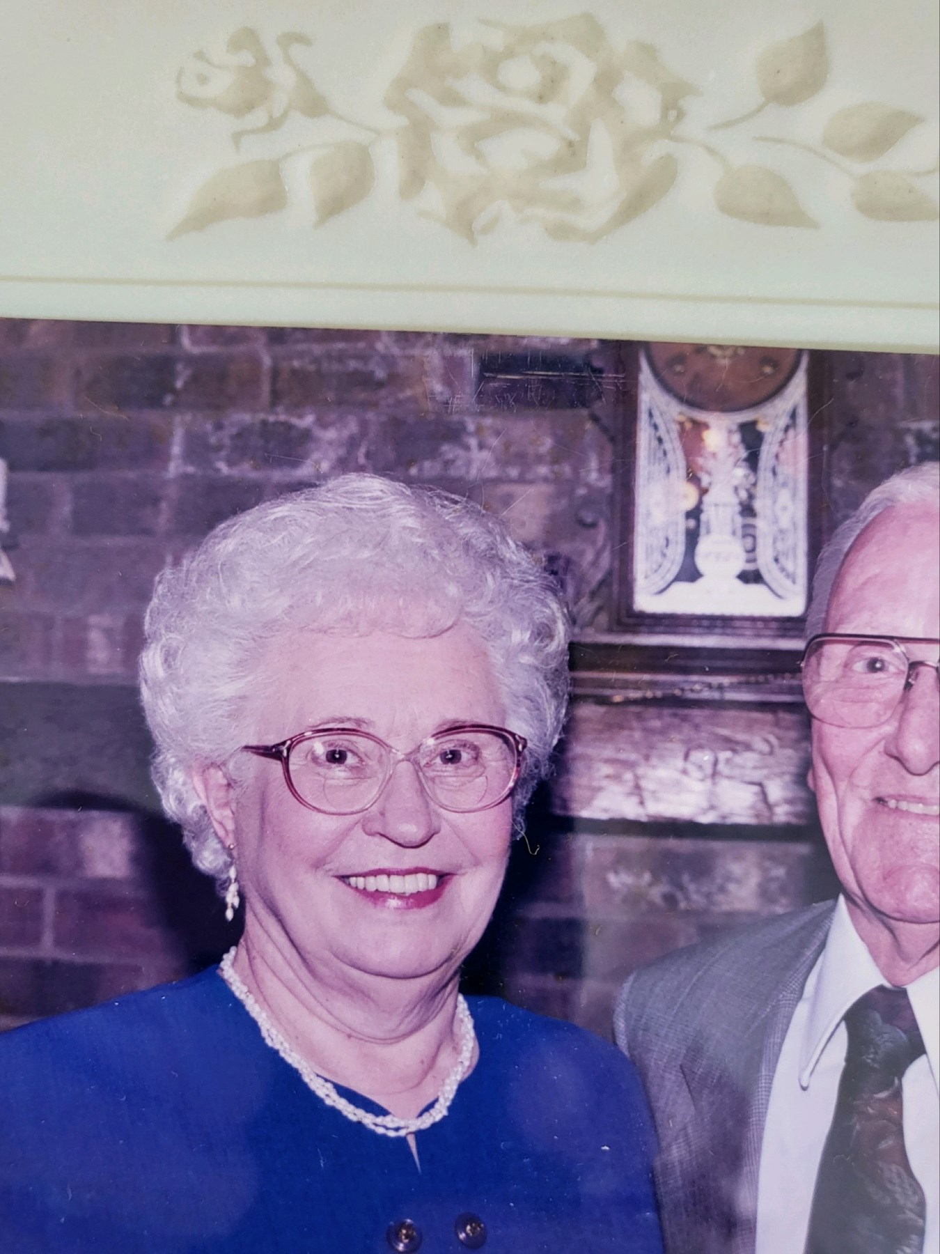 Obituary of Elaine Lynch Johnson