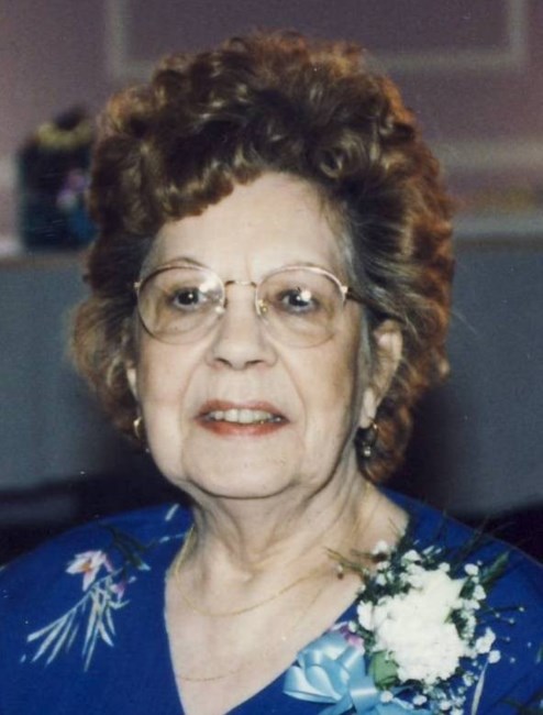 Obituario de Dorothy H Uriss Chambers