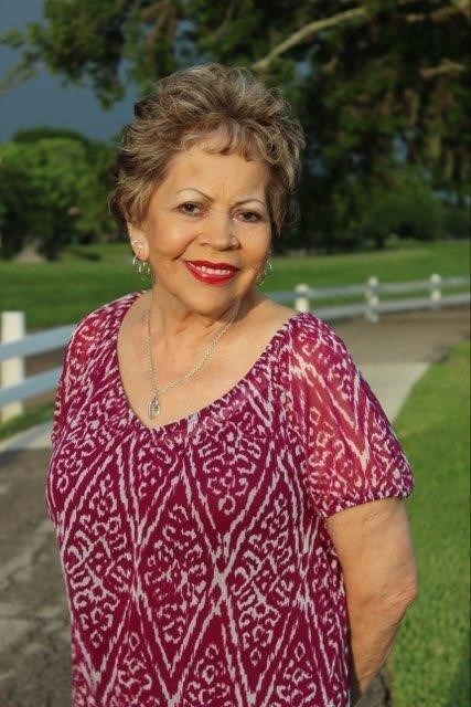 Obituary of Yolanda Mendoza