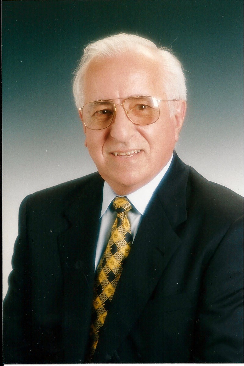 Obituary of Robert L. Carsello