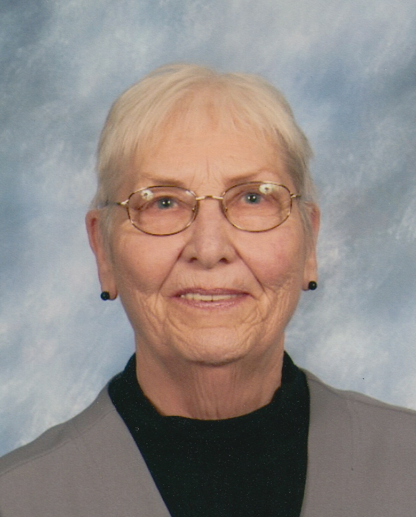 Obituario de Margaret Esther Mullins Bond