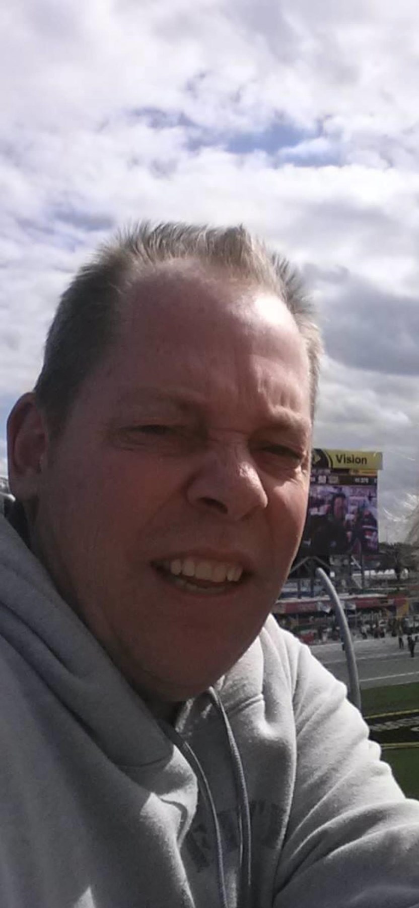 Obituary of Kris Hansen